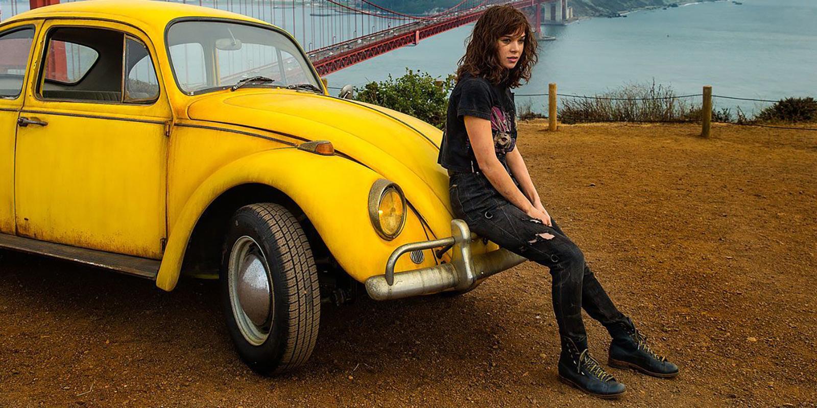 'Bumblebee' Costume Designer on Transforming Iconic ‘80s Trends for the Big Screen