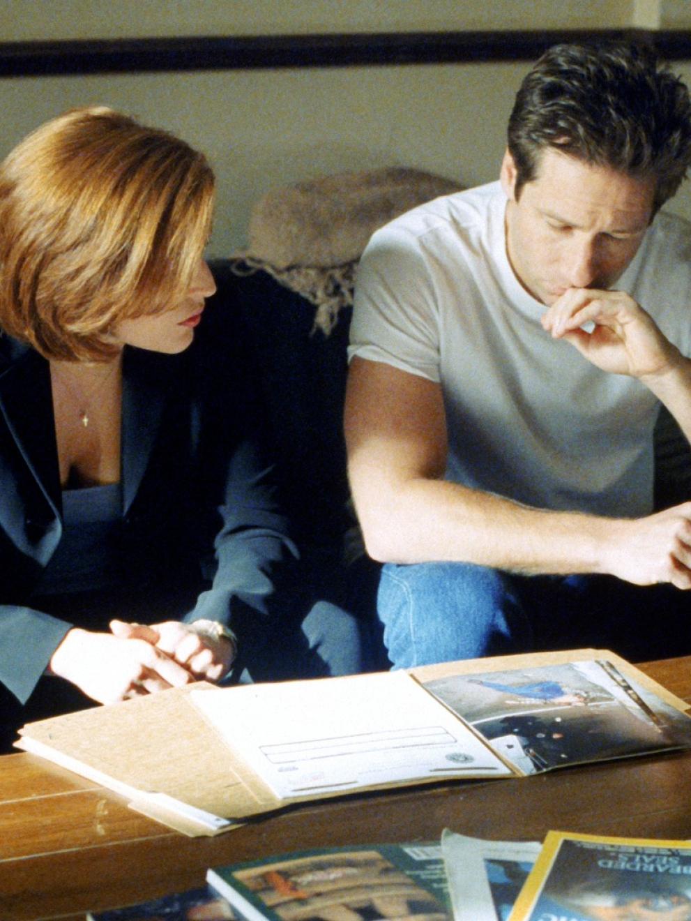 Mulder and Scully in 'The X-Files'