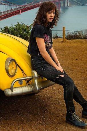 'Bumblebee' Costume Designer on Transforming Iconic ‘80s Trends for the Big Screen