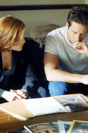 Mulder and Scully in 'The X-Files'